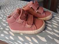 Buty dla dziewczynki