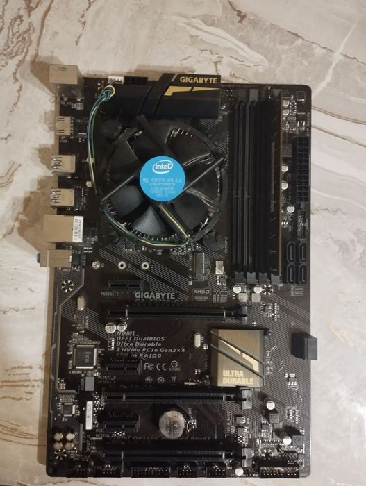 Материнська плата Gigabyte GA-Z270P-D3 (rev.1)