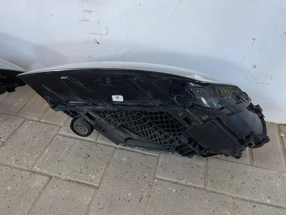 Фари audi Q7 4M matrix