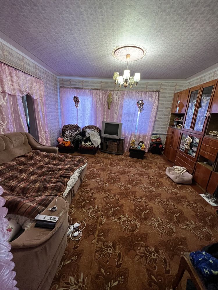 НЕ СДАЕМ! Продам дом в пгт Зачепиловка Харьковская область