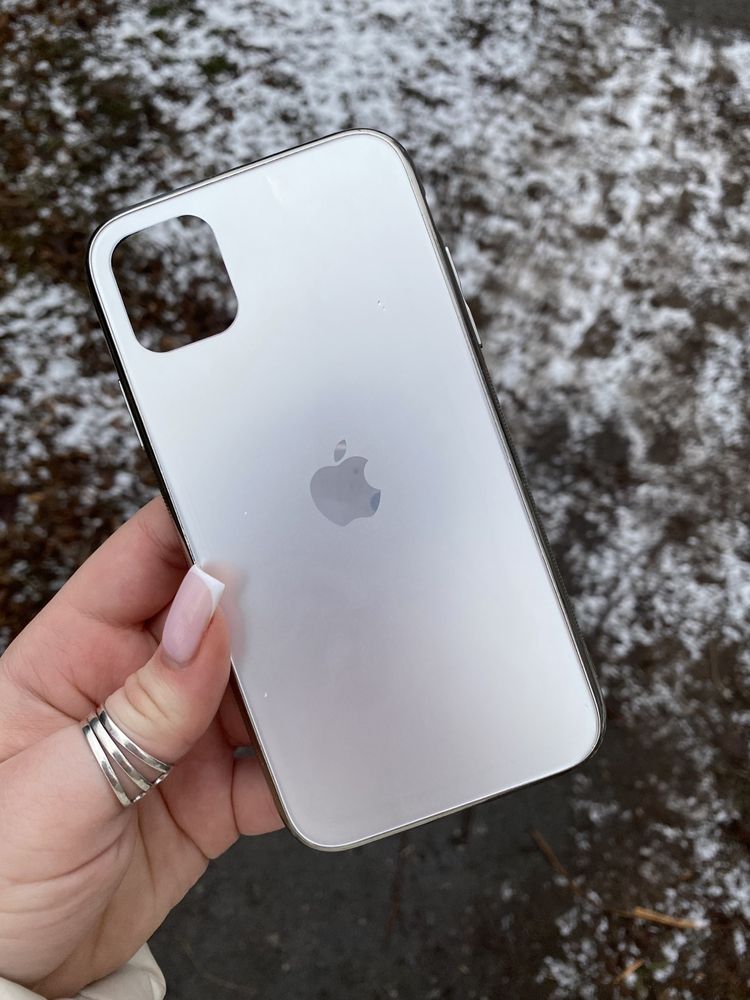 Чехол на iphone 11