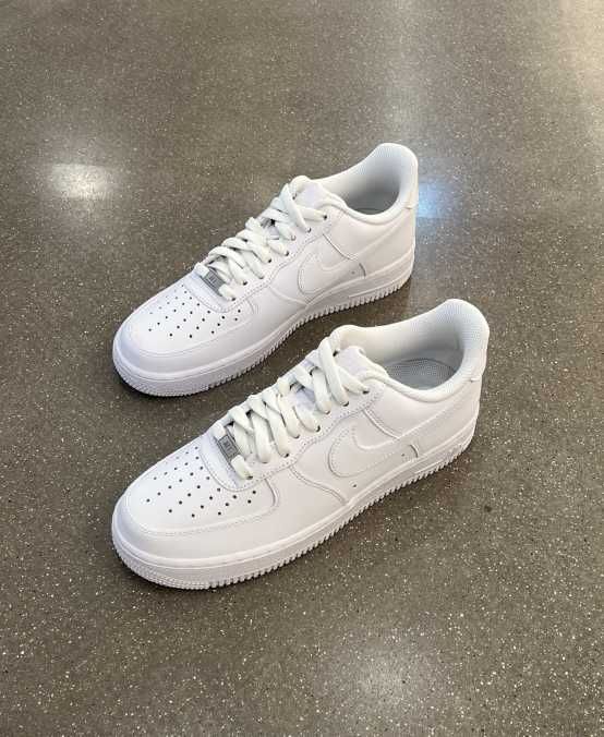 Nike Air Force 1 Low '07 White36