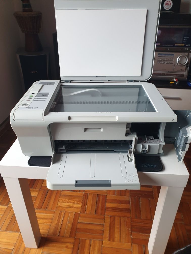 "OPORTUNIDADE!" Impressora Multifunções HP Deskjet F4210 All in One