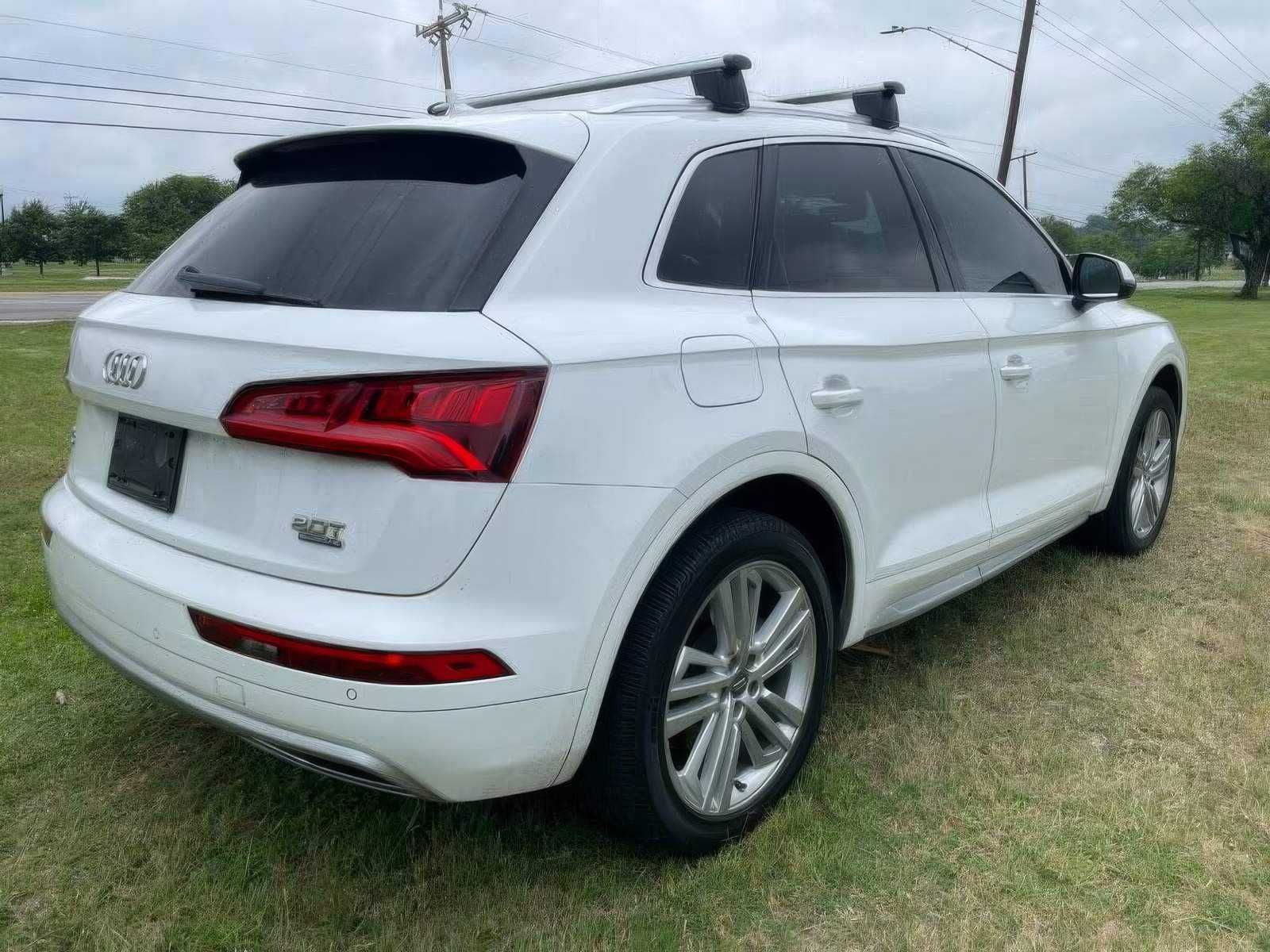 2018   Audi    Q5