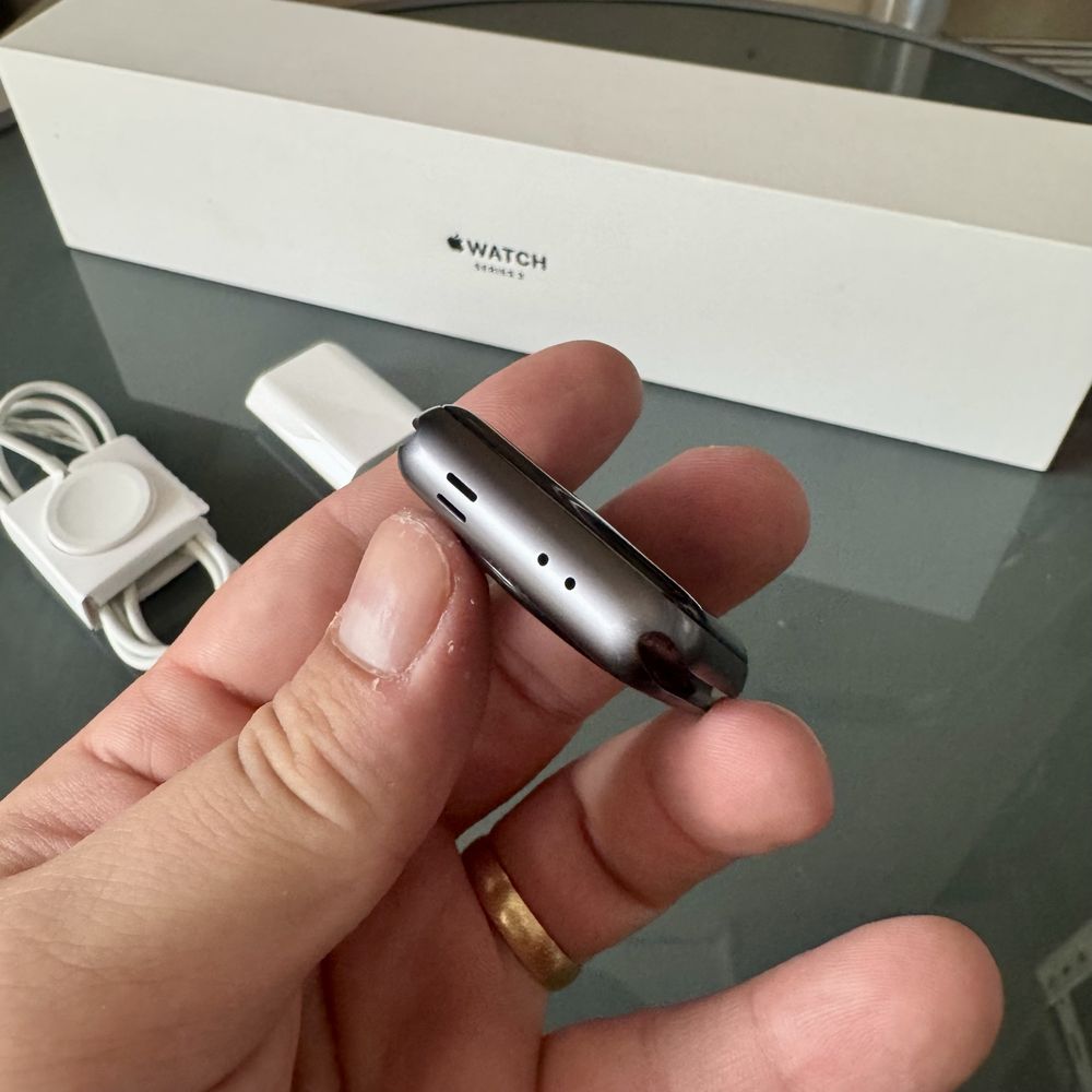 Apple Watch Series 3 – 42mm
