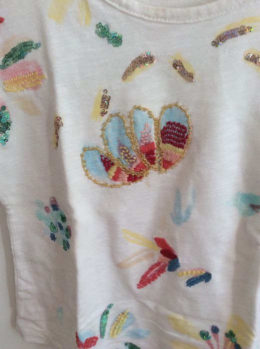 T-shirt com missangas e bordados Zara