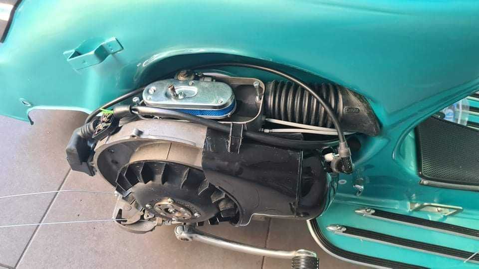 Atenção colecionadores de Vespas clássicas-Pérola para a vossa coleção
