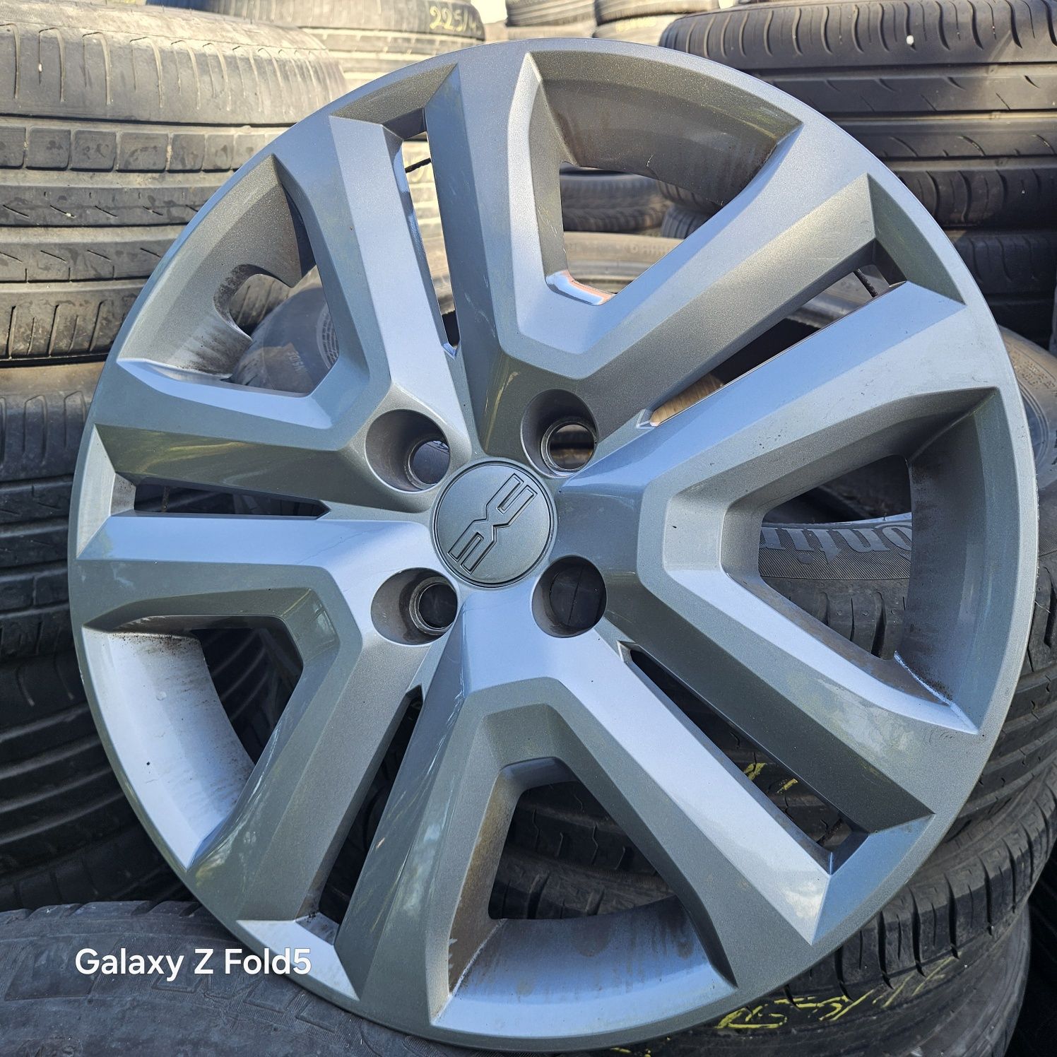 Kołpak strukturalny 16 Dacia Sandero Stepway Lodgy Jogger Dokker Logan