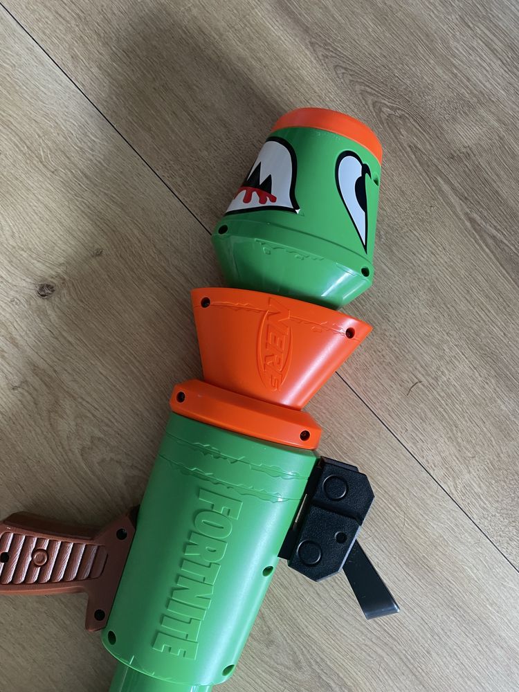 NERF, Fortnite, wyrzutnia, Rusty Rocket, E7511