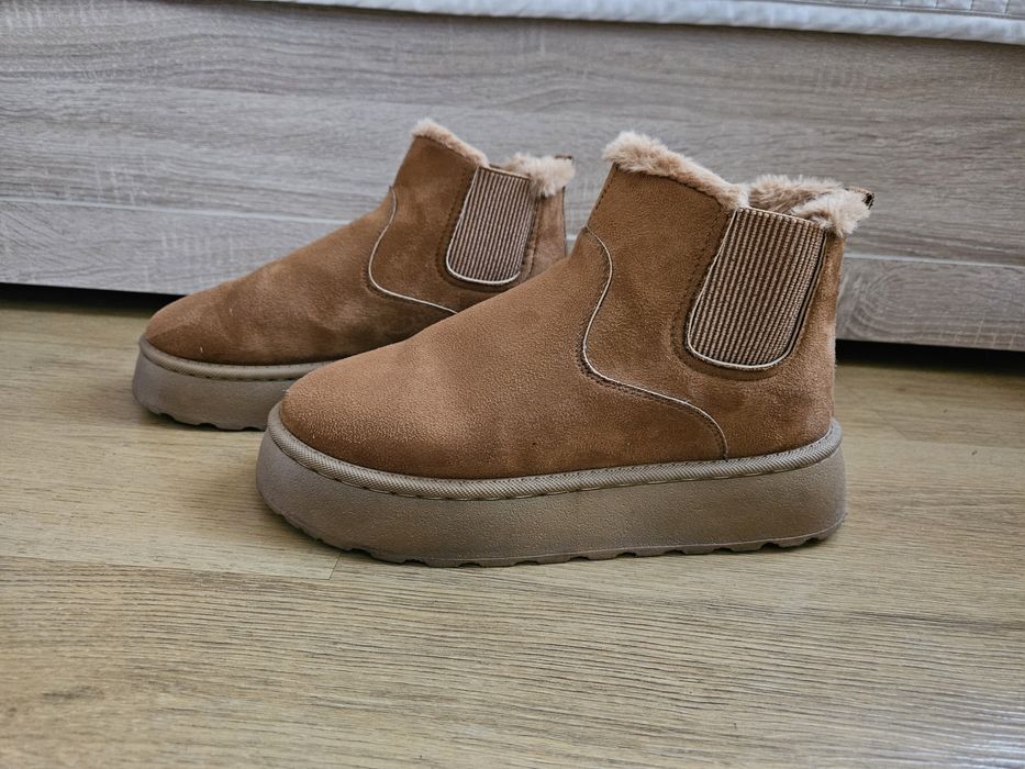 Buty damskie NOWE 42 wkładka 25,5 cm