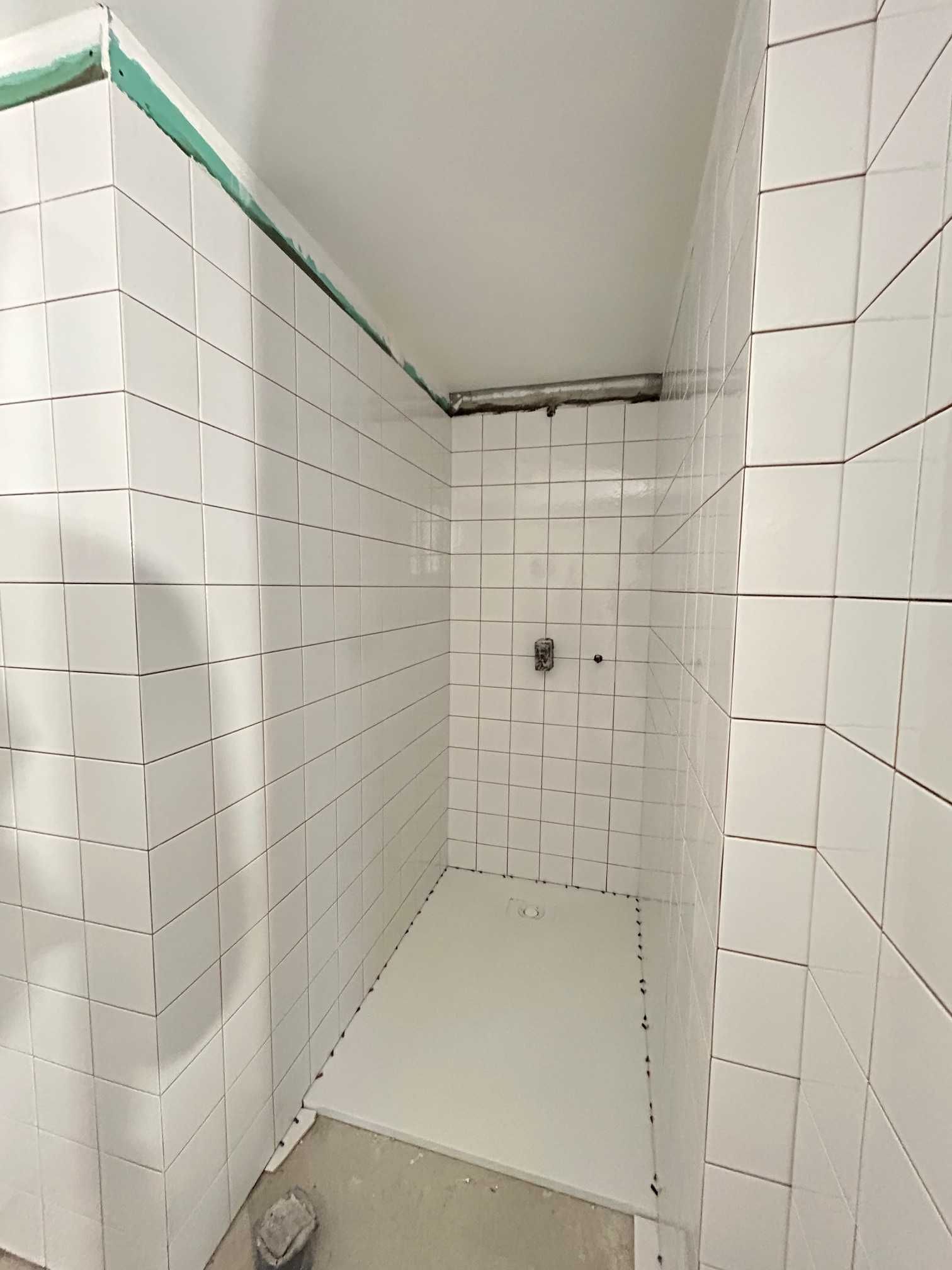 VENDE-SE T1 NOVO c/Cozinha Equipada e Varanda no Centro Braga,Portugal