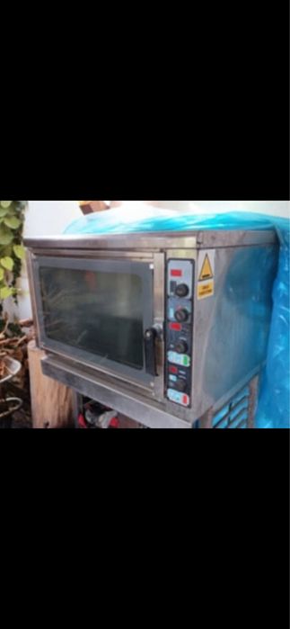 Piec konwekcyjno-parowy gastronomiczny XB430G