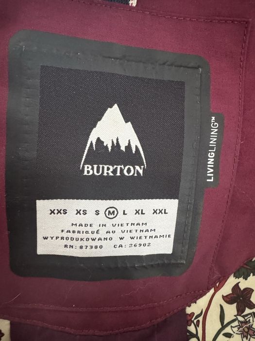 Сноубордична жіноча курточка Burton, розмір М (повномірна)