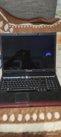 Laptop Samsung NP-SE11H