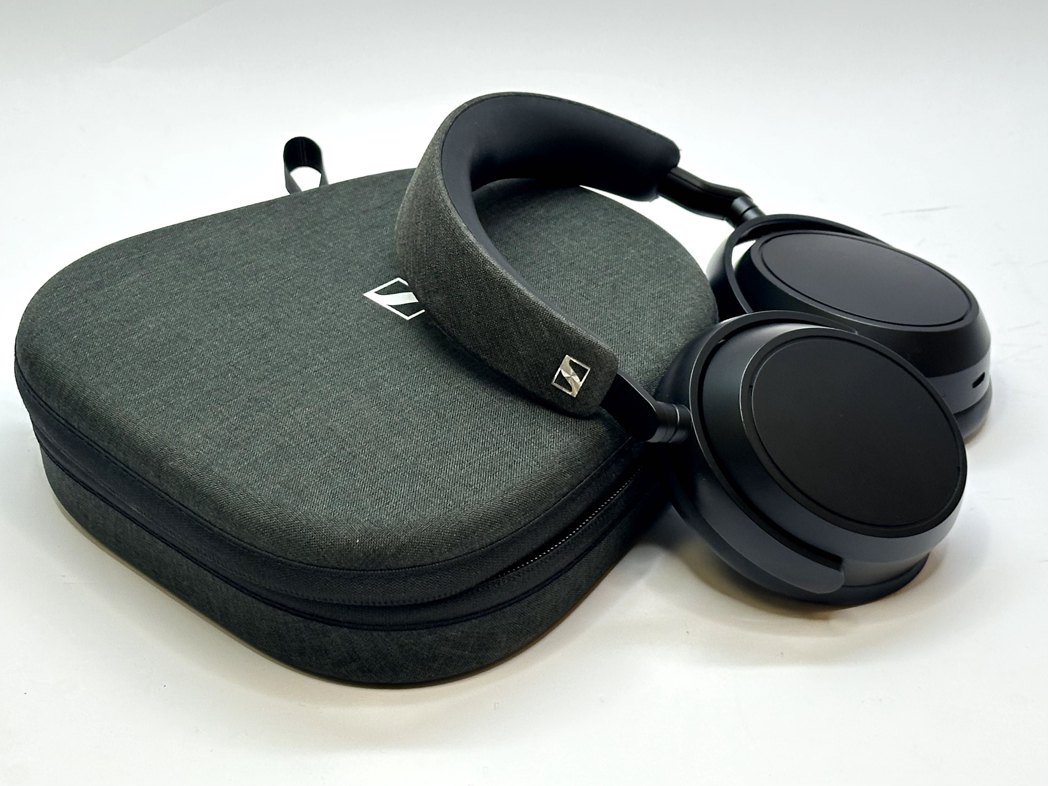 Oryginalne słuchawki Sennheiser MOMENTUM 4 WIRELESS BLACK