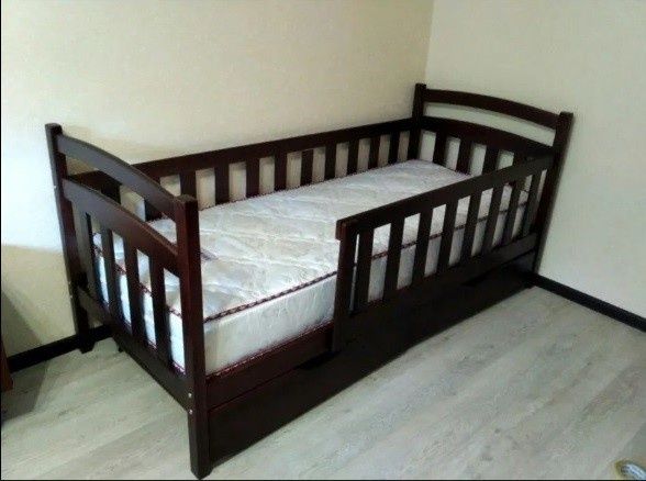 Купити дитяче підліткове ліжко з дерева, ліжечко в дитячу