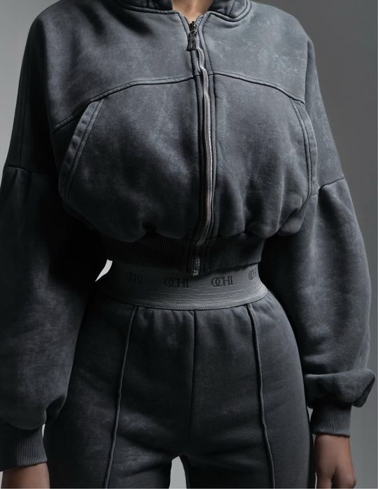 Спортывный костюм OCHI