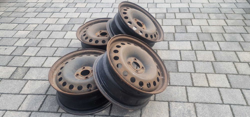 Renault Megane II hatchback 1.6 2003r felga stalowa 16" komplet