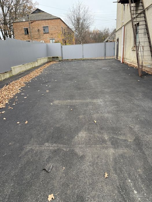 Продається підвальне приміщення з якісним ремонтом площею 500 м2