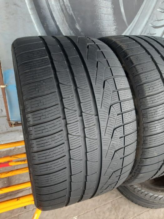 Всесезонні шини Pirelli 295*30R19