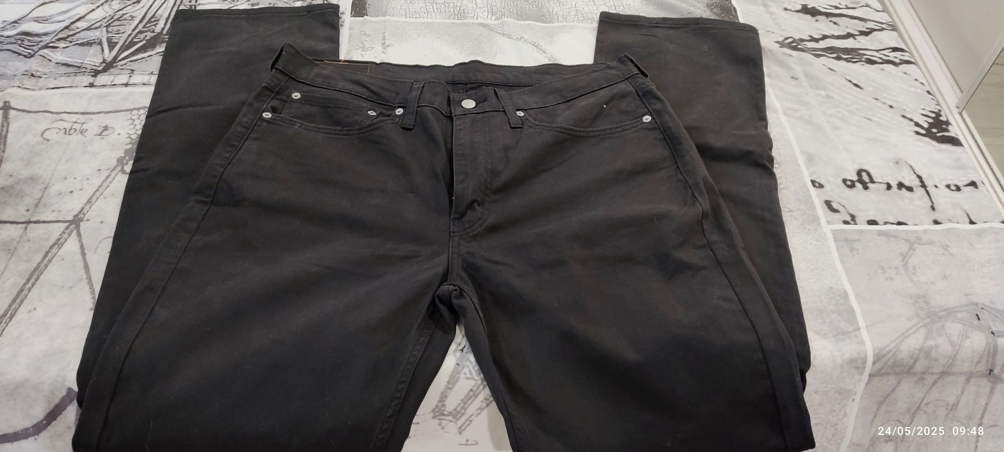 Levi's cinzentas originais Novas tam. 46/48