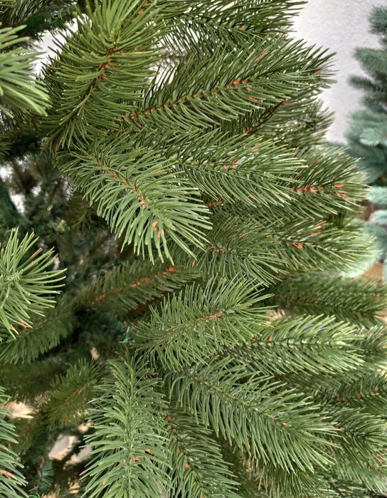 Новорічна ялинка штучна ялинка