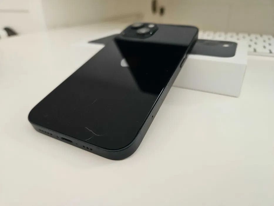 iPhone 13 Midnight 128 GB (03.2023)