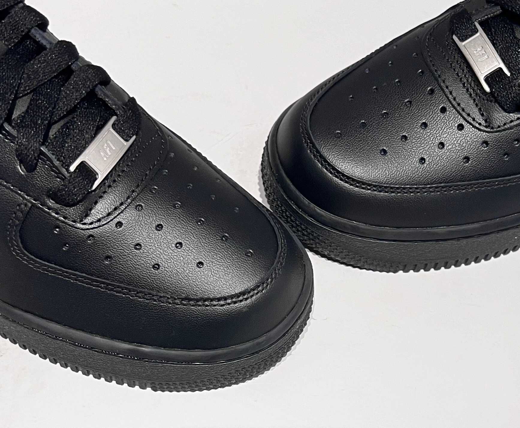 Nike Original Nowy Czarny EU.44