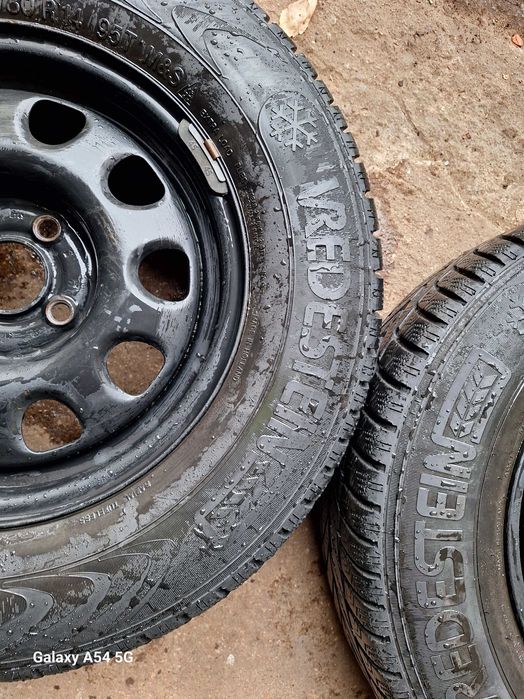 Sprzedam 4 felgi stalowe