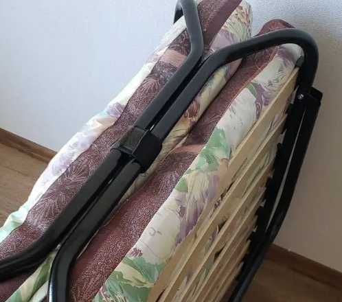 Ліжко раскладне з матрацем