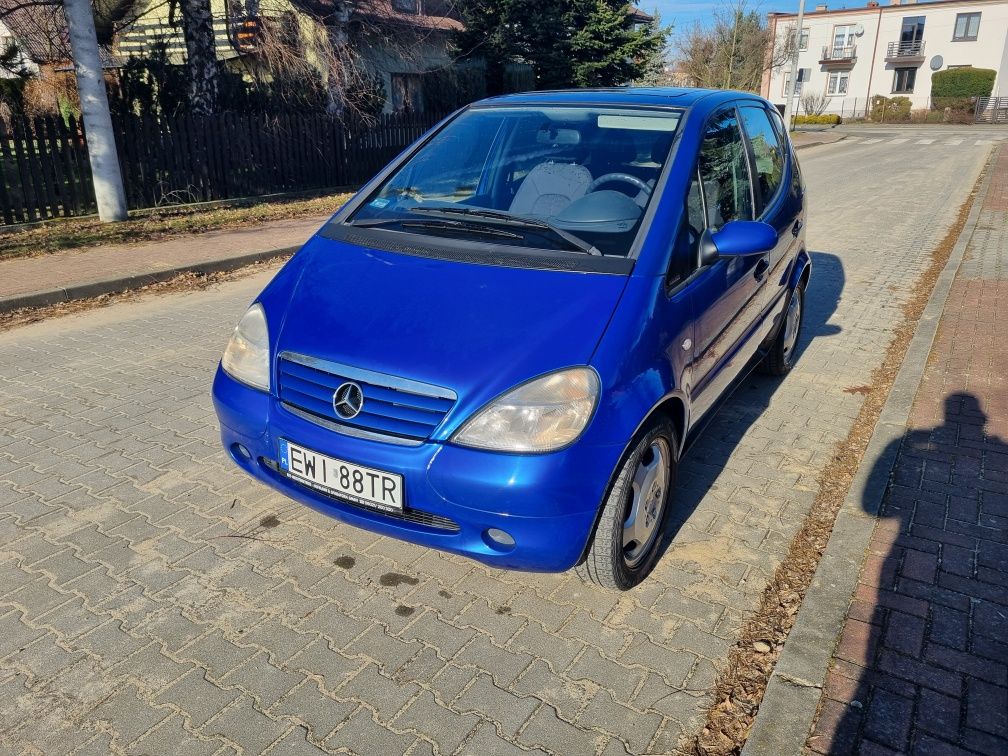 Mercedes A Klasa 1.9 niski przebieg