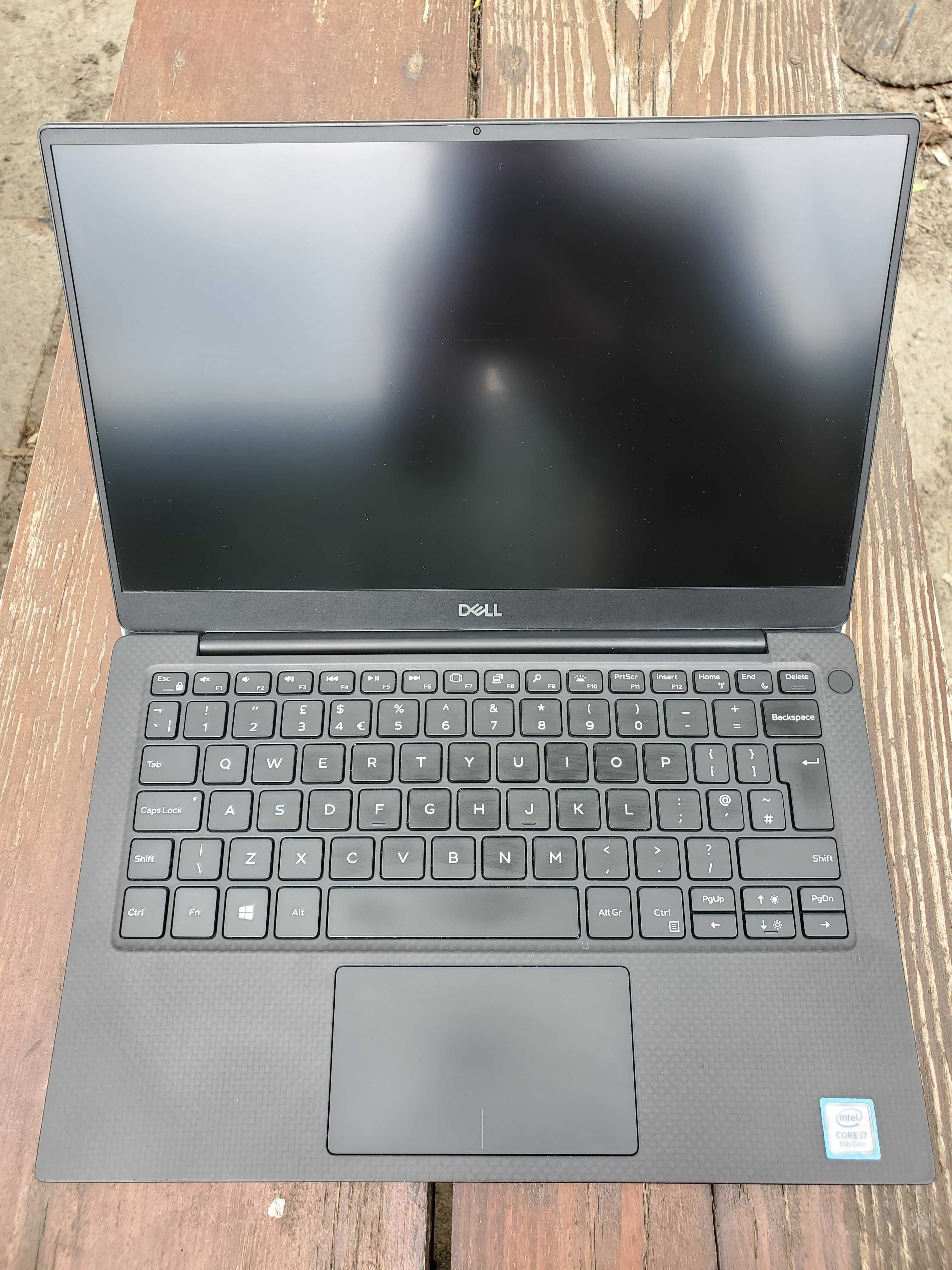 Потужний Dell XPS 9380 i7-8565U/16GB/512Gb 7 годин батарея SoH70