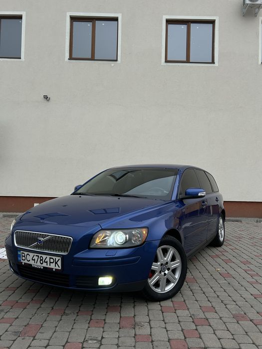 Volvo v50 (вольво в50) 2.0 2007
