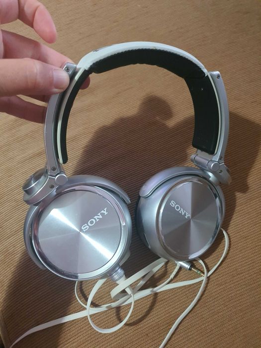 Sony MDR-XB910 Overhead Extra Bass Headphones - Silver