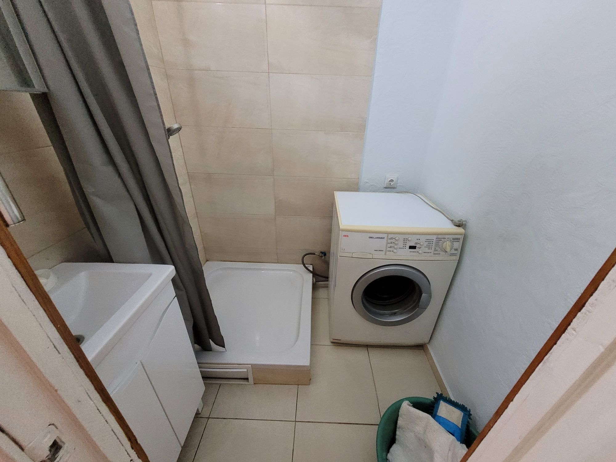 2к. Кравчука!/ЗАГС!  4/9п, 50м2, Ремонт! 12000грн + кп!
