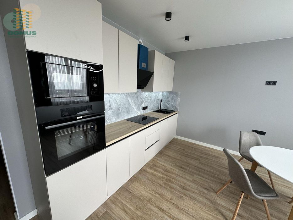 Продам Евро 2 комн Черемушки ЖК Скай Сити! Новый ремонт. Техника!