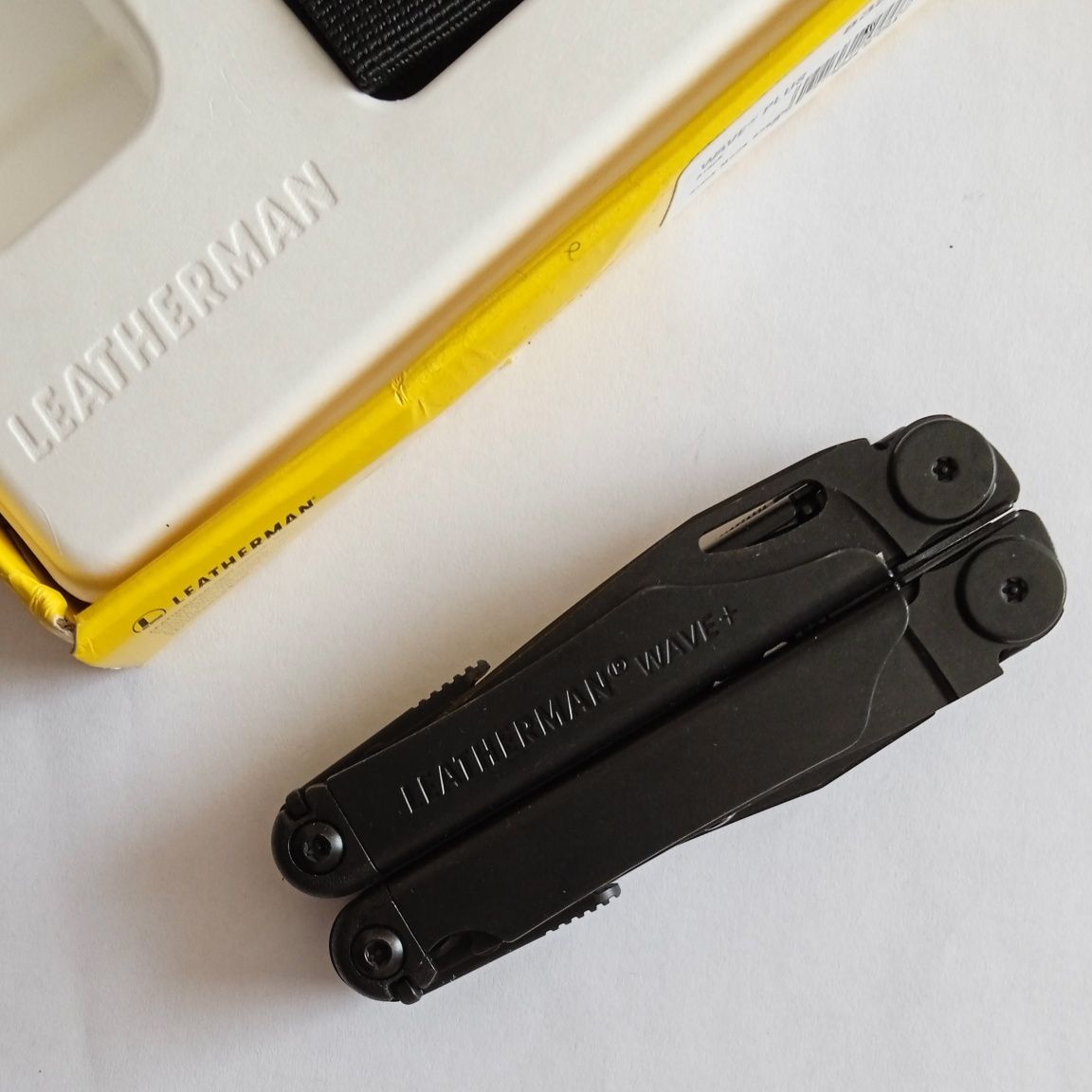 Мультитул Leatherman Wave plus