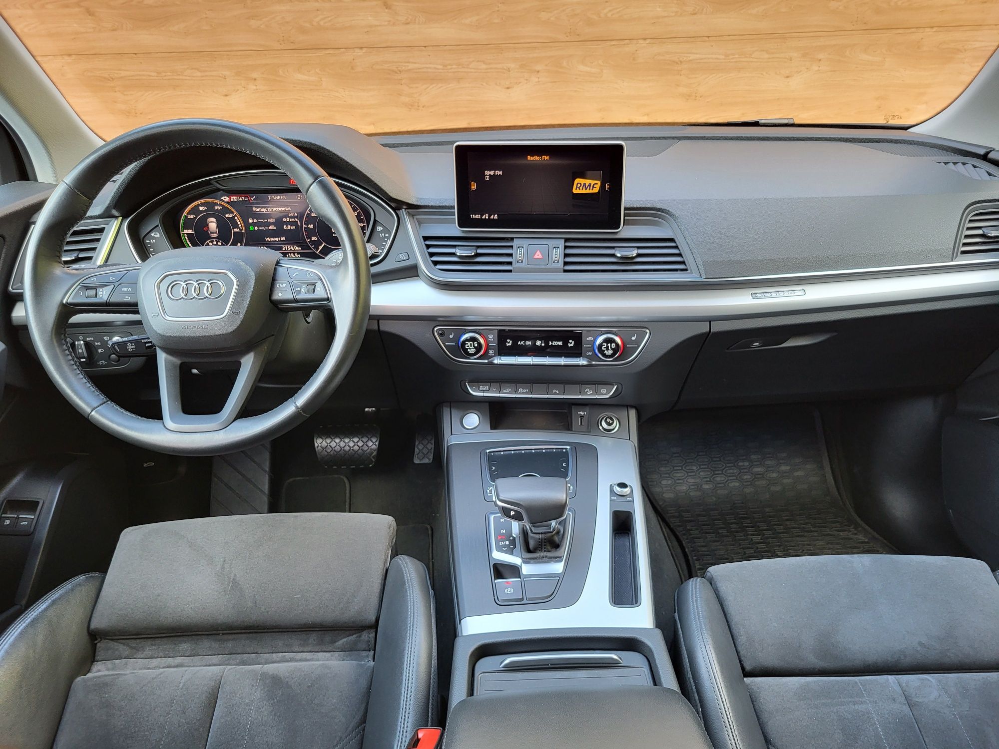 Audi Q5 TFSIe 367KM najbogatsza wersja