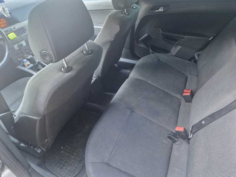 Opel Astra 1,7 cdti kombi bez dpf i dwumasy
