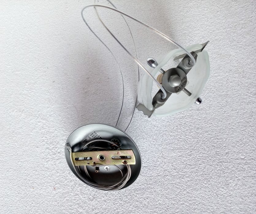 Candeeiro de teto (novo)