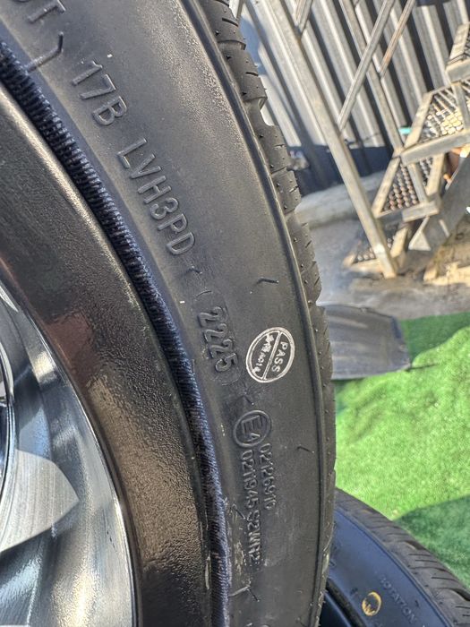 Зимові Шини з дисками різношерокі 5x120 R18 BMW 235/40 275/35 F10 F30