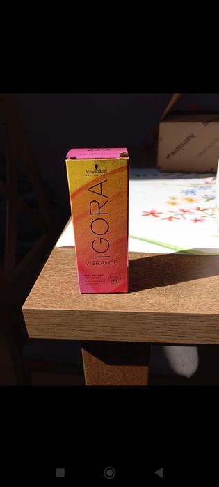 Toner do włosów Igora Vibrance Rudy 7.77