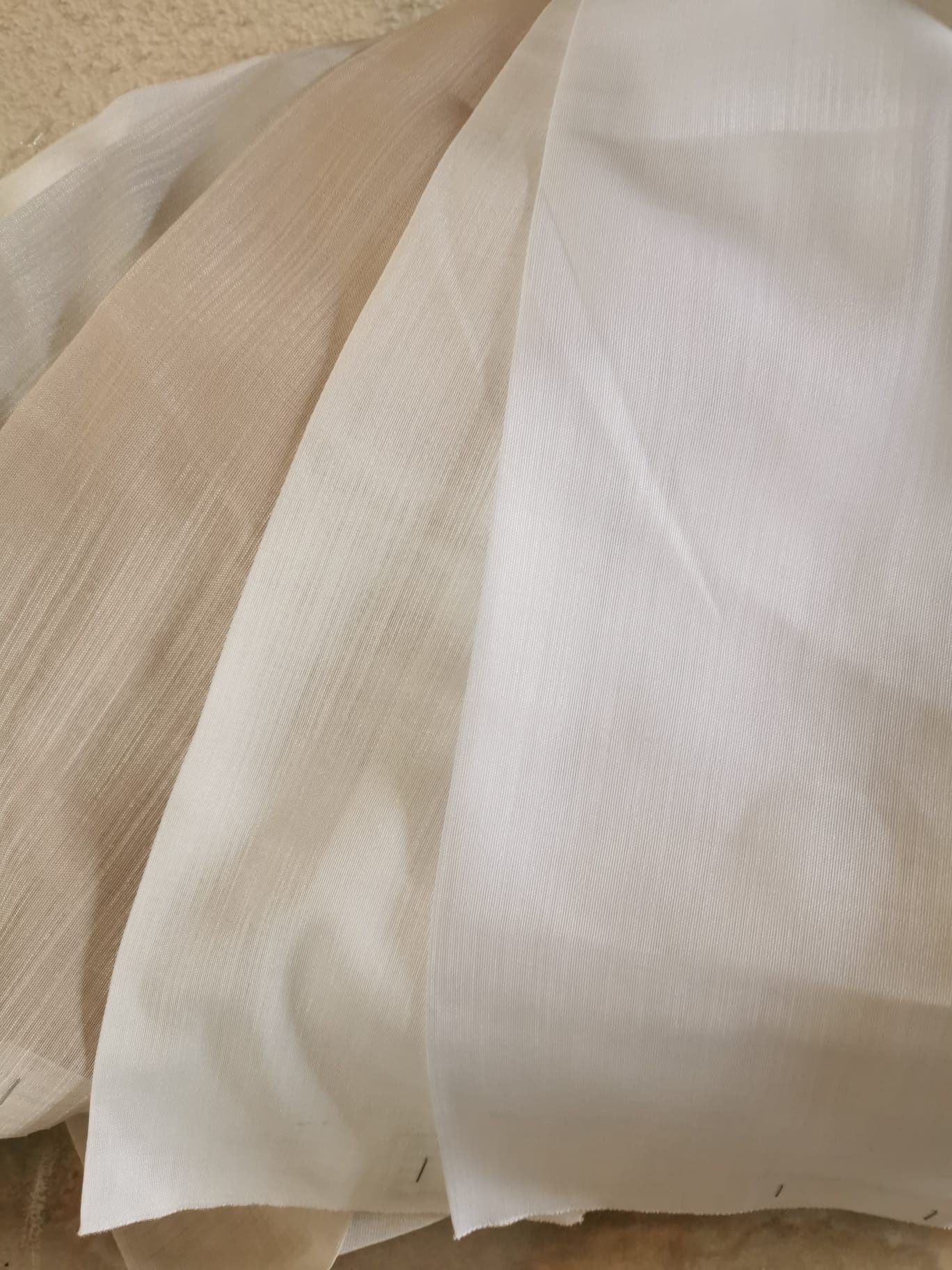 Cortinados de onda perfeita