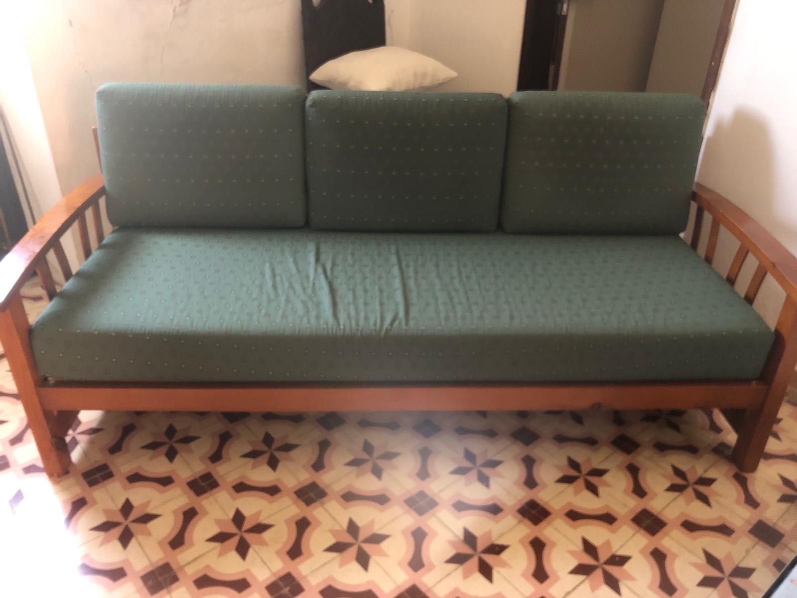 Sofá cama para despachar