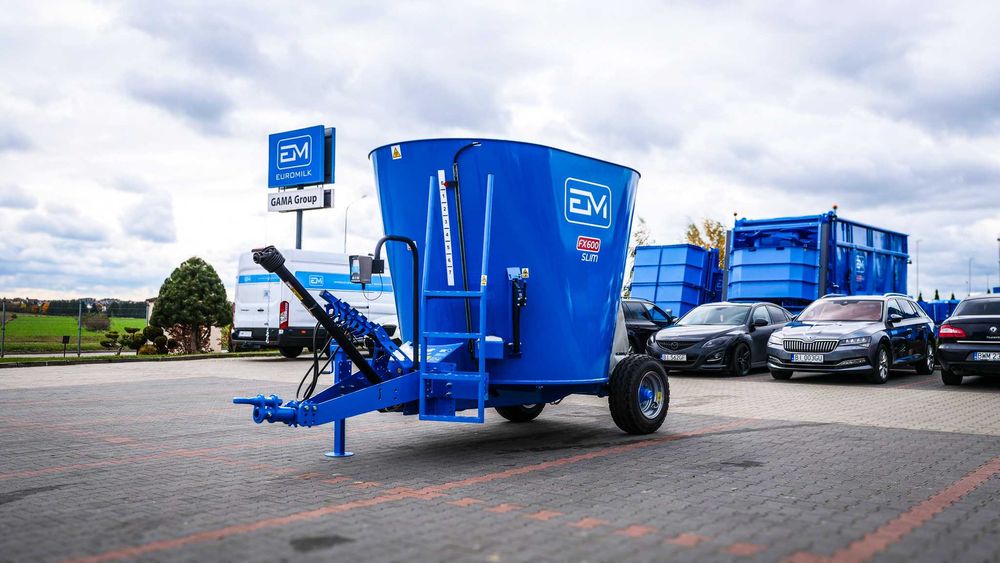 Wóz paszowy EM  RINO FX SLIM 600 (6m3) | Euromilk | Dostępny od ręki