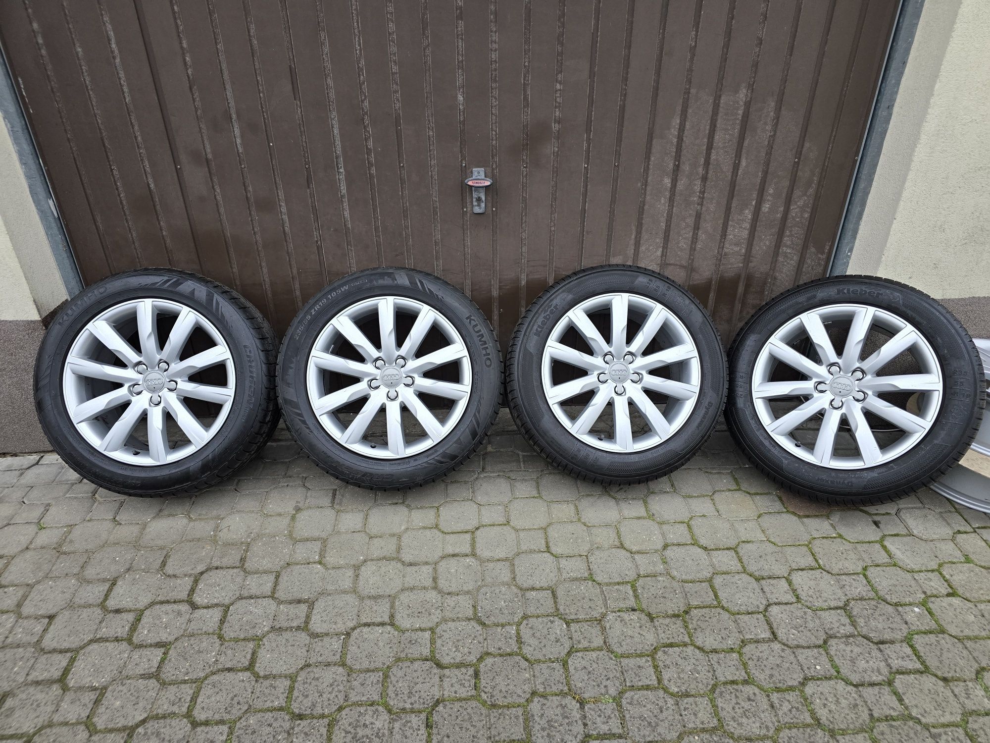 Felgi z oponami 235/55R19 Audi Q5 5x112 Q4 a4 A5 A6 A7 A8 Skoda Elroq