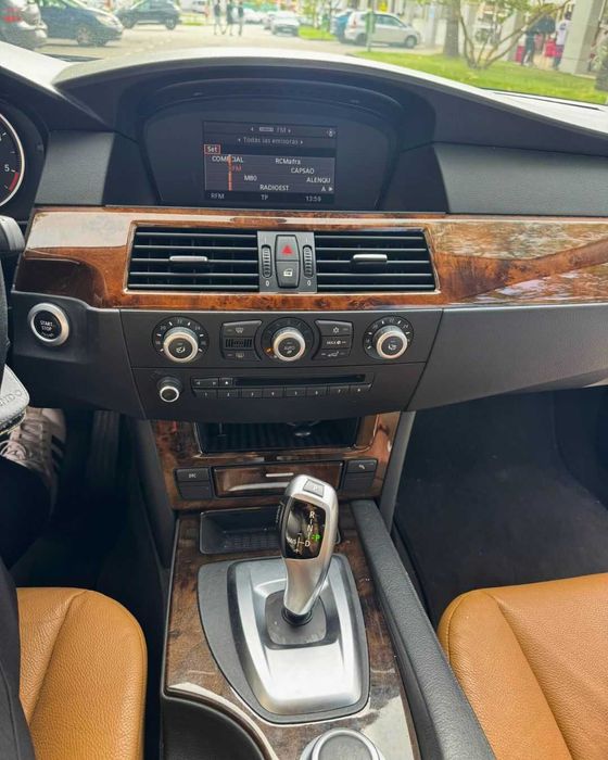 BMW 525 3.0d Automático