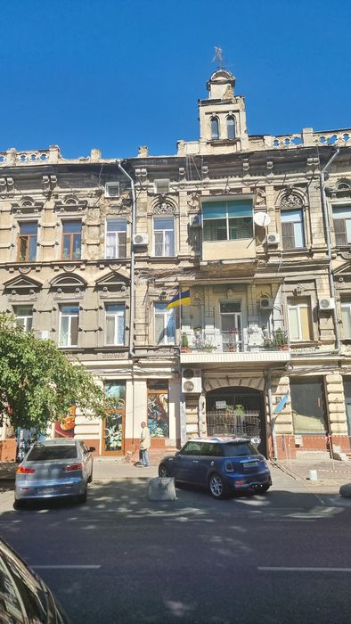 Продам комнату в коммуне в центре Жуковского