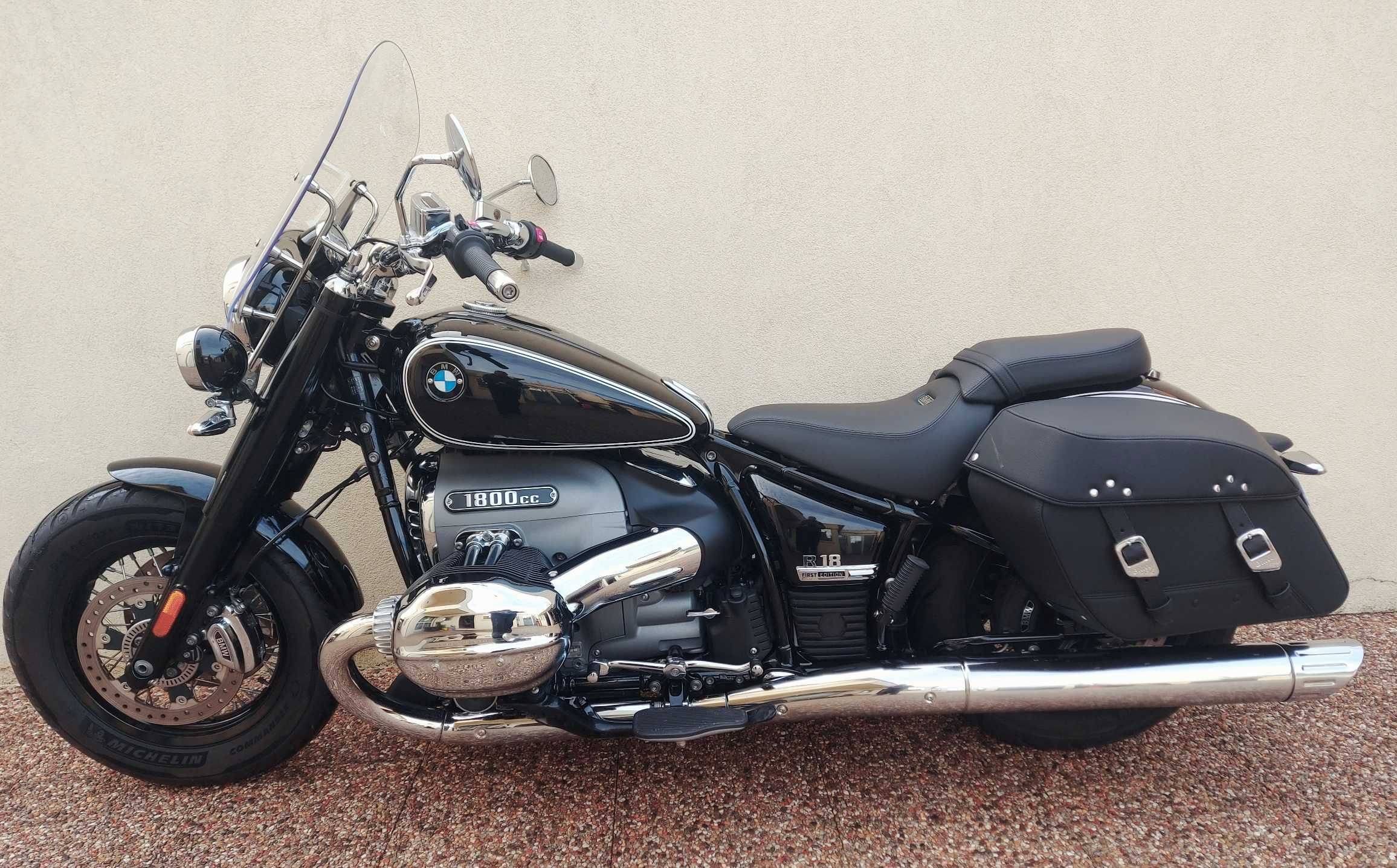 BMW R18 CLASSIC FIRST EDITION  (( 9,000 Kms )) Nacional