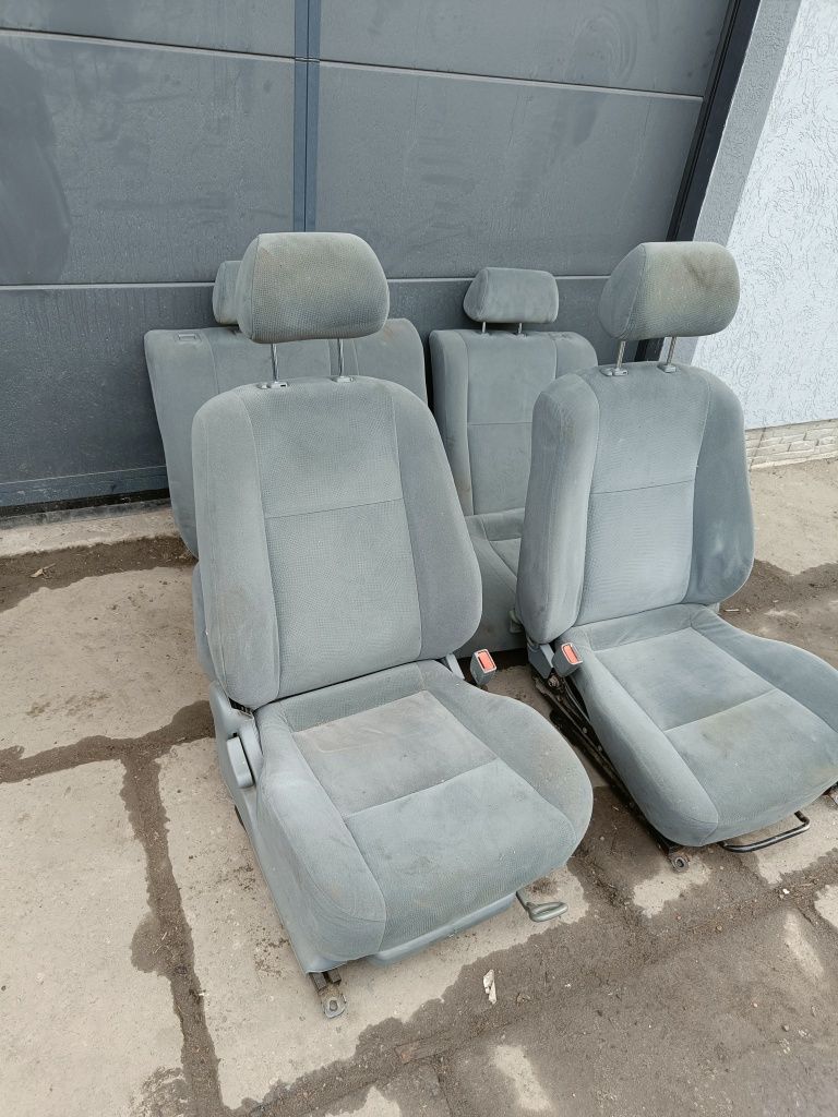 Комплект сидінь Lacetti Nubira Chevrolet полка під сидіння салон диван